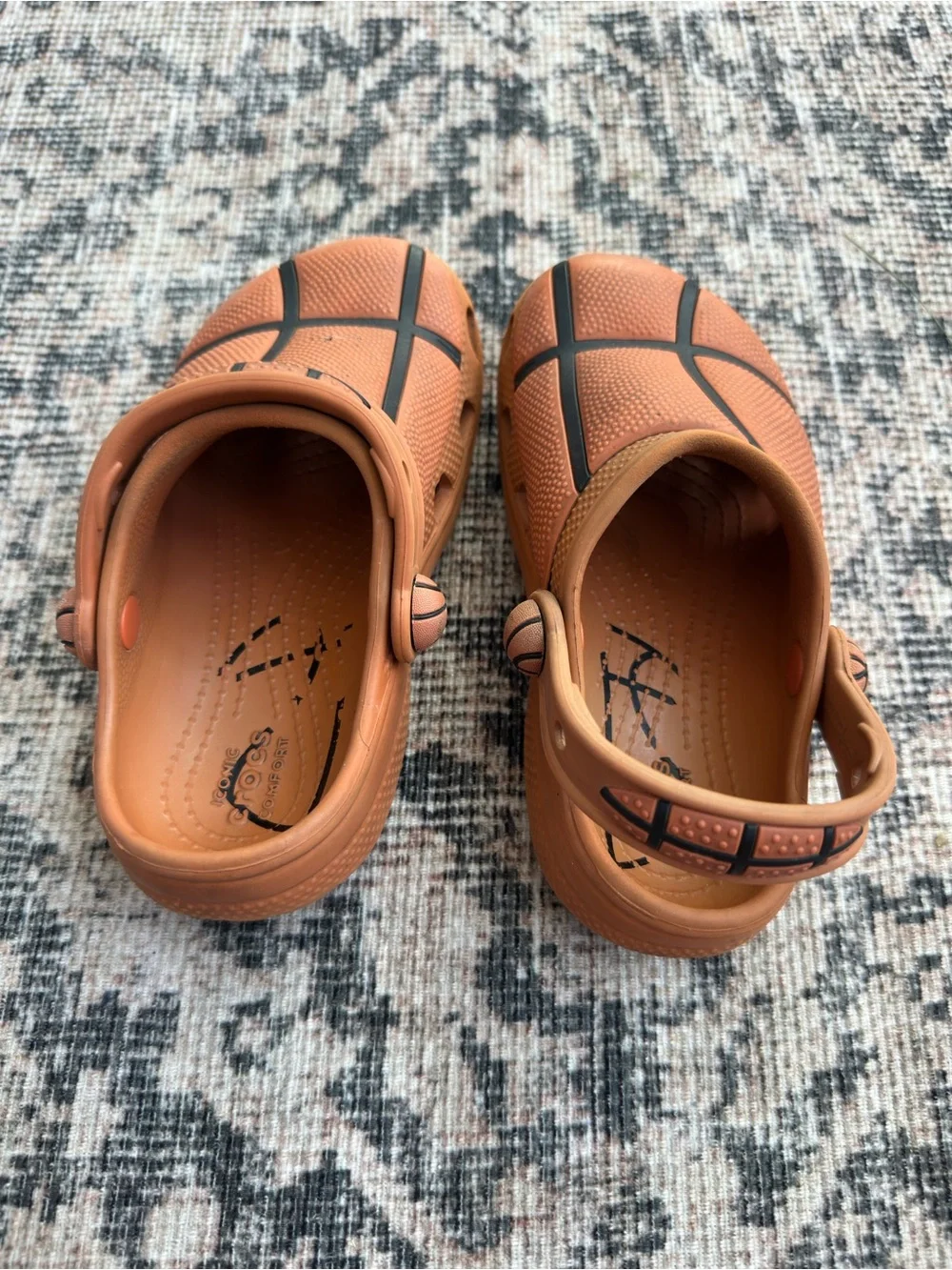 Little boys Crocs - basketball